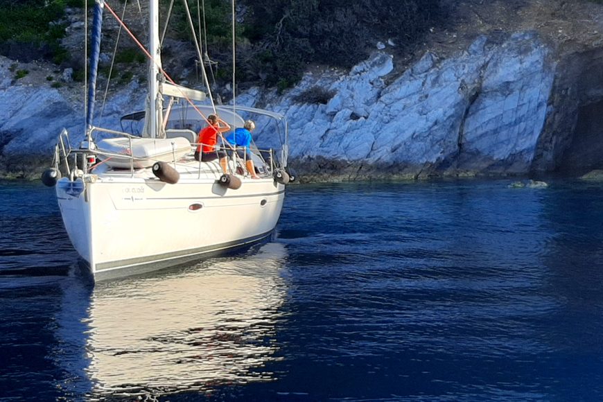 Sailing holidays in Sporades